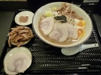 「ラーメンバリ（650円）+チャーシュー2枚（50円）+味付半熟玉」@GOODMENの写真