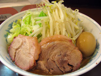 「らーめん@650+味玉@100（ヤサイマシ）」@らーめん陸の写真