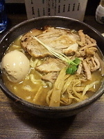 「特製ラーメン（大盛）」@燈の車の写真