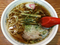 「しょうゆ味ミニラーメン」@龍上海 新横浜ラーメン博物館店の写真