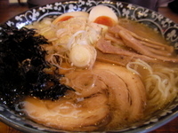 「味玉らー麺（+大盛り）」@麺屋 花壱の写真