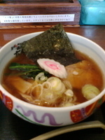 「醤油ラーメン（ランチ餃子セット）」@炭焼トロちゃーしゅう 麺や玄人の写真