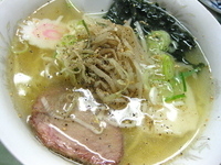 「塩ラーメン￥500」@スタミナ道場の写真