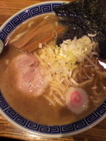 「らーめん￥700」@雅商會 二十世紀が丘店の写真