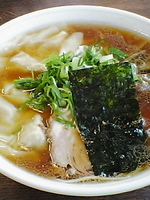 「醤油ワンタンメン（￥900）」@支那そばや 鶴ヶ峰店の写真