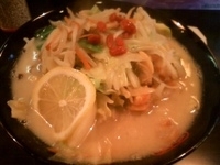 「【三笑バトル・ら～めん対決】 海と大地 750円」@麺や三笑 はじめの写真