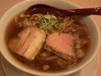 「喜多方手切りラーメン」@麺や 七彩の写真