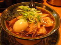 「支那そば650円味玉120円チャーシュー250円」@麺屋はじめの一歩の写真