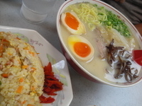 「ラーメン大盛650円・味玉100円」@九州ラーメン 友理 本店の写真