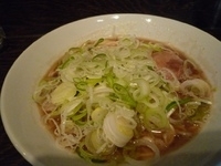 「中華そば（600円）+スープ増し（100円）+ネギ増し（50円）」@麺処 遊の写真