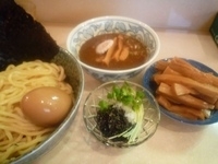 「つけめん（780円）+煮玉子（100円）+めんま（150円）」@ブロンソンの写真