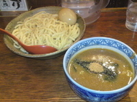 「つけめん+たまご」@つけ麺専門店 三田製麺所 赤坂見附店の写真