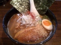 「○得豚はら醤油らあめん」@麺屋 吉佐の写真