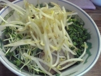 「油そば（豚骨ニンニク）+モヤシ+きざみネギ」@Abura-Ya 油屋 武蔵境店の写真