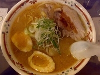 「味噌卵ラーメン」@狼スープの写真