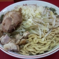 「ラーメン（大）+ニンニク」@モッコリ豚の写真