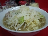 「小らーめん+ニンニク（680円+無料）」@らーめん豚喜の写真