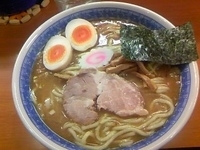 「味玉らーめん（中盛り）」@麺恋処 いそじの写真