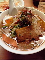 「12月限定 スパイシーみそらあ麺 マーラー醤とともに」@らあめん工房 まんぼぉの写真