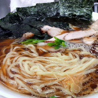 「青島ラーメン￥600 + 自家製麺マシ￥50 + チャーシューマ」@青島食堂 秋葉原店の写真