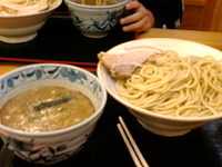 「つけめん特盛り850円+肉まし200円」@つけめん・らあめん 福は内の写真