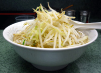 「小ラーメン ヤサイマシマシ」@ラーメン二郎 新宿小滝橋通り店の写真