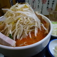 辛味噌ラーメン750円 ネギ60円 野菜大盛・ニンニク無料