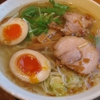 「塩ラーメン650円+味玉100円」@麺家 ゐをりの写真