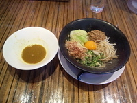 「まぜそば(カレー)」@ちゅるるちゅーらの写真