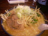 「もやし入りみそらーめん（麺固め+脂少なめ）」@らーめん弁慶 門前仲町店の写真