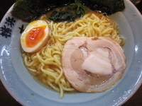 「ラーメン（650円）」@横浜らーめん 壱八家 本厚木店の写真