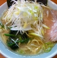 「ラーメン並（ネギトッピング）」@横浜らーめん 寿三家の写真