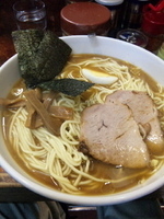 「中華そば 中盛り 麺カタメ【770円】」@東池袋大勝軒 神奈川新町店の写真