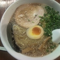 「豚骨醤油ごとくラーメン」@ごとく 川口店の写真
