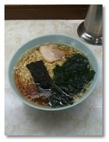 「大盛ラーメン 500円」@立喰 新角の写真