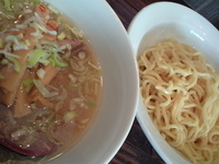 「半肉つけめん」@らーめん なか星の写真