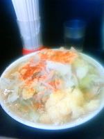 「小ブタ（ニンニクヤサイカラシスベテオオメ）」@ラーメン二郎 鶴見店の写真