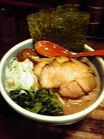 「極旨スペシャル盛り」@戯拉戯拉 ラーメン劇場店の写真