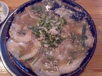 「とんこつチャーシュー（こってり、Wスープ、ネギ多め、メンマ多め）」@無鉄砲 本店の写真