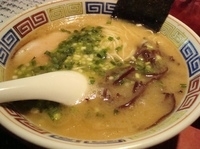 「長浜らーめん+辛玉 【600円+50円】」@ハングリードラゴンの写真