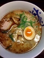 「黒とんこつらぁめん￥550」@一龍の写真