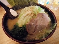 「とんこつ正油ラーメン+キャベツ」@とんこつラーメン 濱家の写真