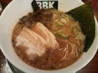 「とんこつらーめん+替玉 「750円+100円」」@俺達の麺Style Boo Boo Kingの写真