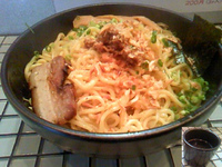 「油そば（メガ盛）」@油そば 雷神 市川店の写真