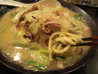 「ちゃんぽん780円+とろとろチーズ180円」@名物博多 ちゃんぽん太郎の写真