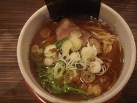 「正油そば」@秋刀魚中華そば 生粋の写真