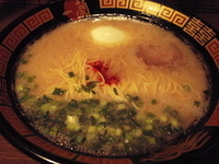 「ラーメン+半熟塩ゆでたまご+ごはん 【790円+100円+200」@一蘭 渋谷店の写真