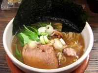 「正油そば@650+富津のり@100」@秋刀魚中華そば 生粋の写真