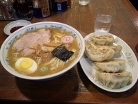 「中華そば+餃子」@東池袋大勝軒 本店の写真