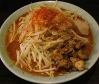 「辛ラブメン（小）、豚丼」@ラブメン 楽々の写真